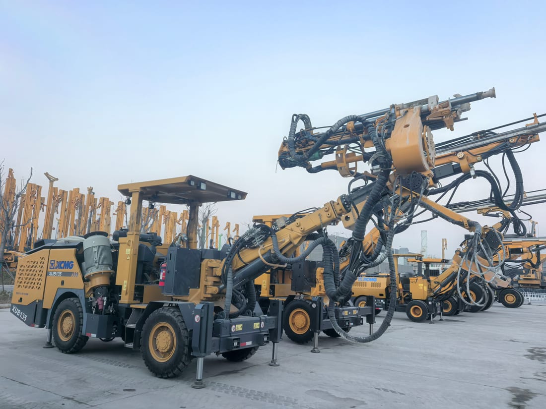 XUB135 rock bolting rig for underground mine roadways