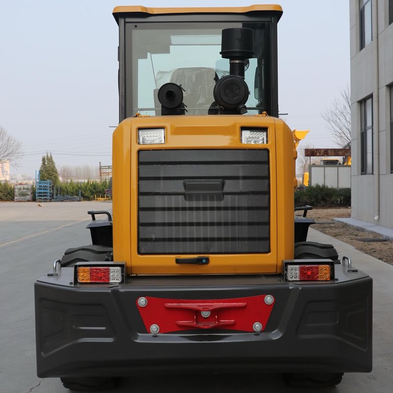 SDSG wheel loader at work in the field
